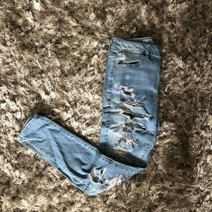 AE Destroyed Jeans